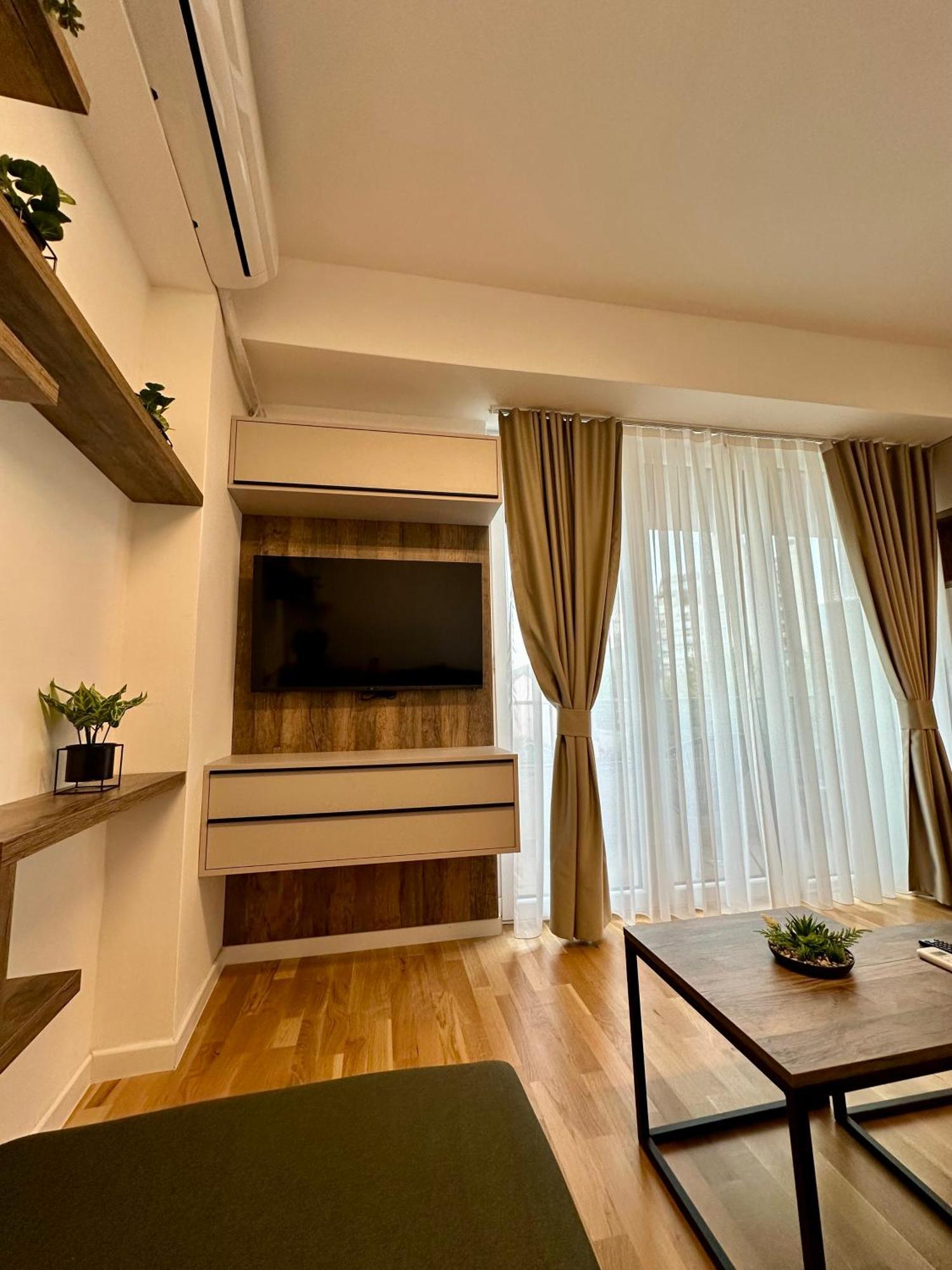 Downtown Riverside Apartments Σκόπια Εξωτερικό φωτογραφία