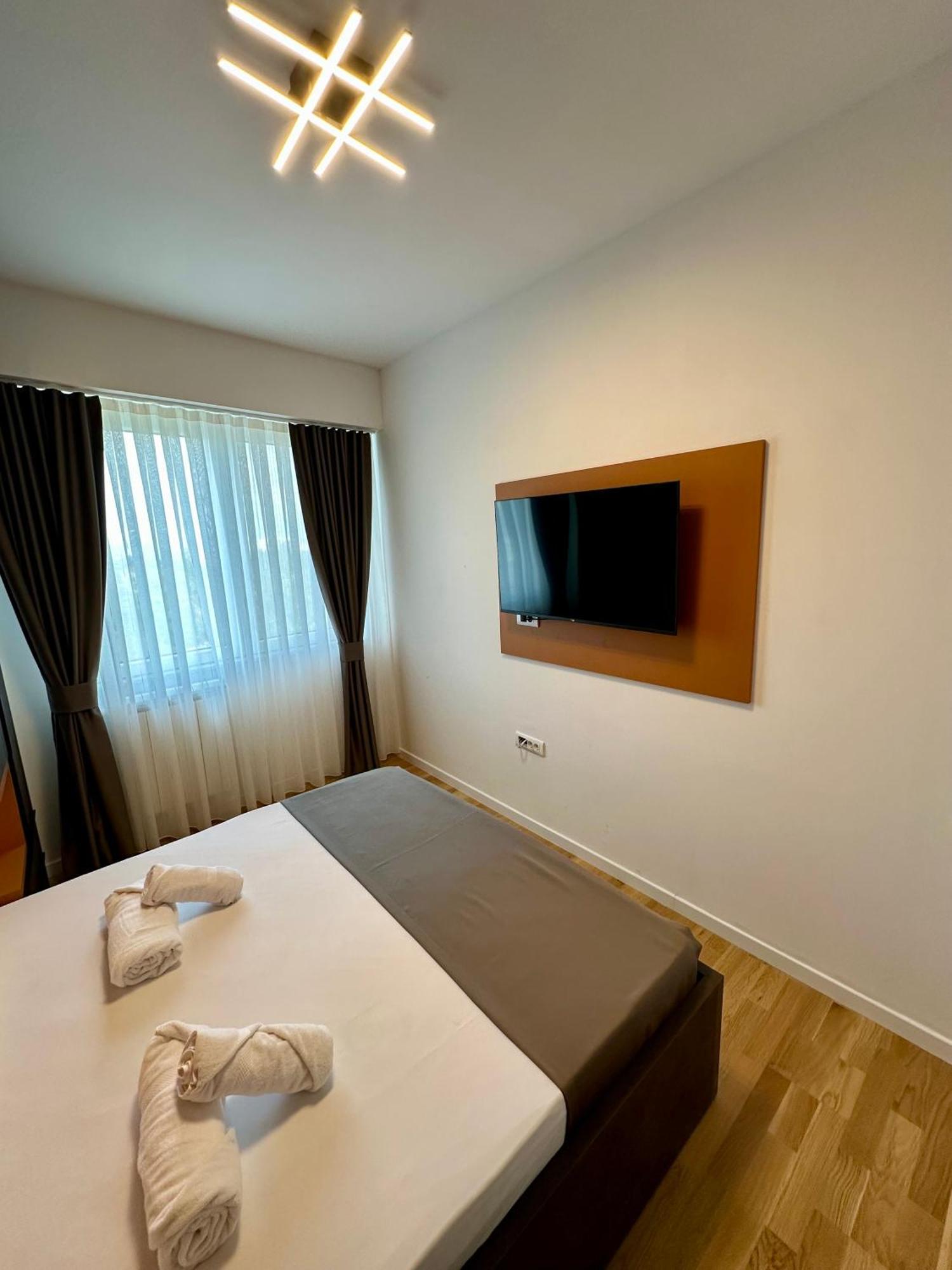 Downtown Riverside Apartments Σκόπια Εξωτερικό φωτογραφία