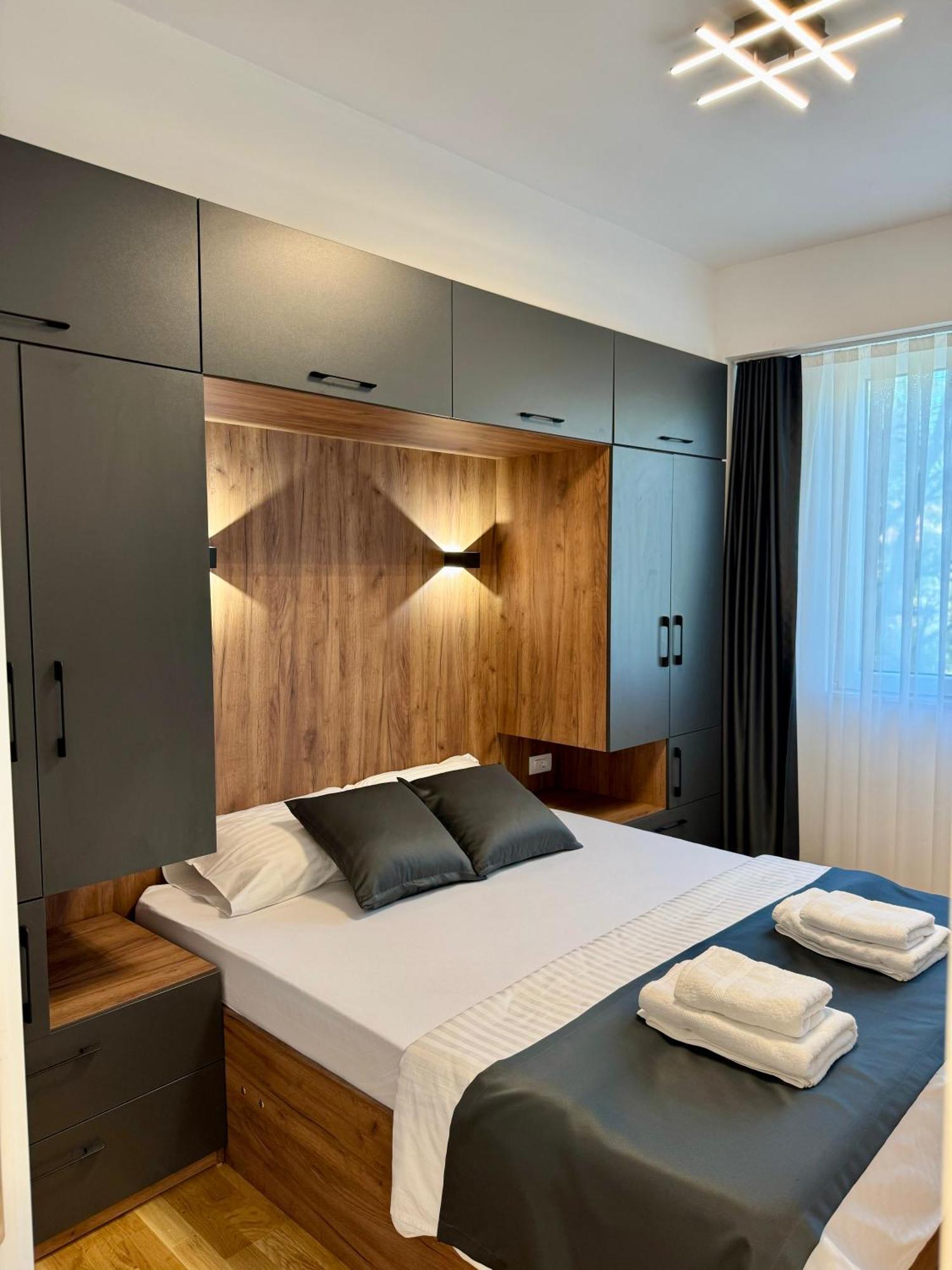 Downtown Riverside Apartments Σκόπια Εξωτερικό φωτογραφία