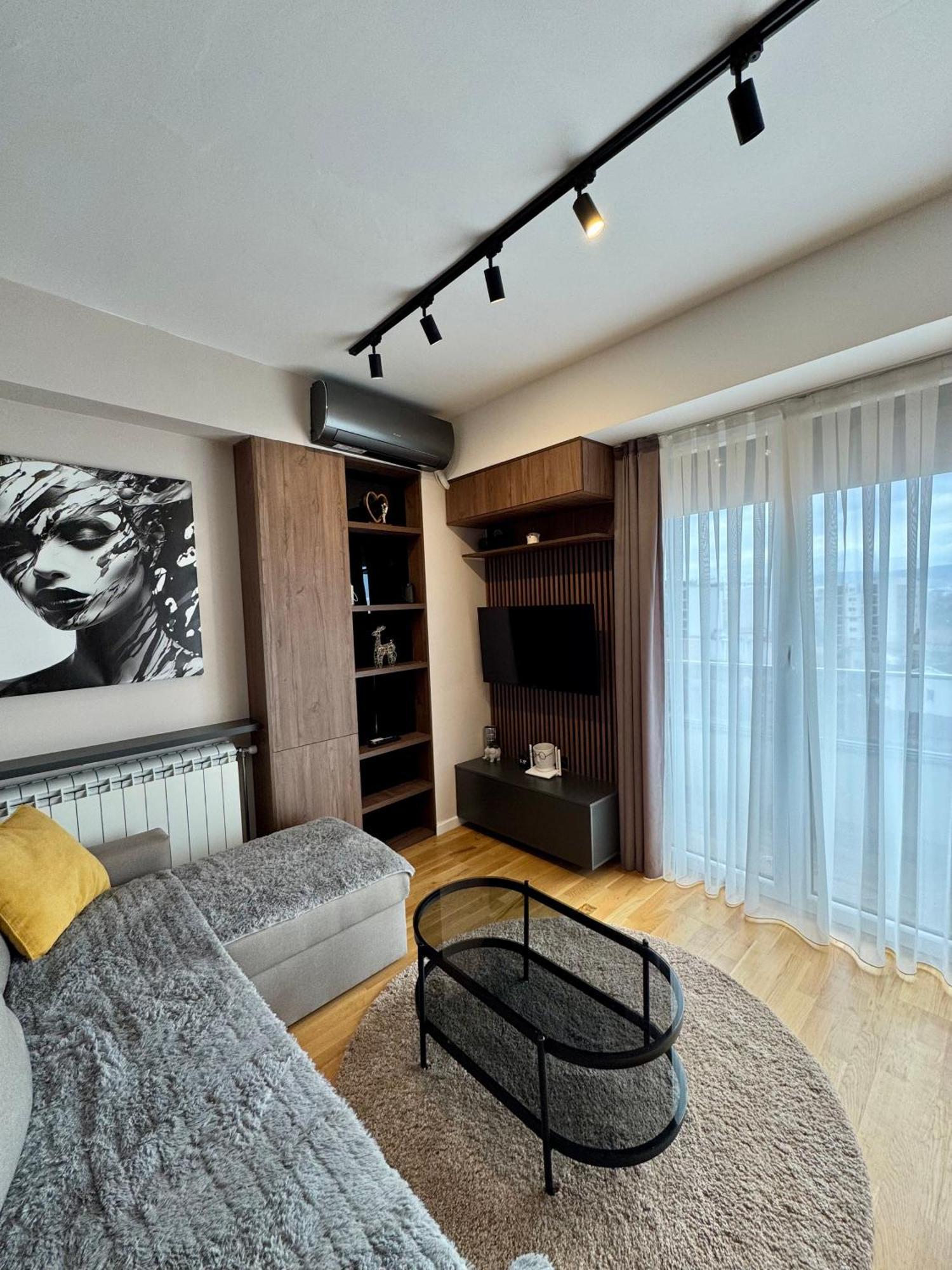 Downtown Riverside Apartments Σκόπια Εξωτερικό φωτογραφία