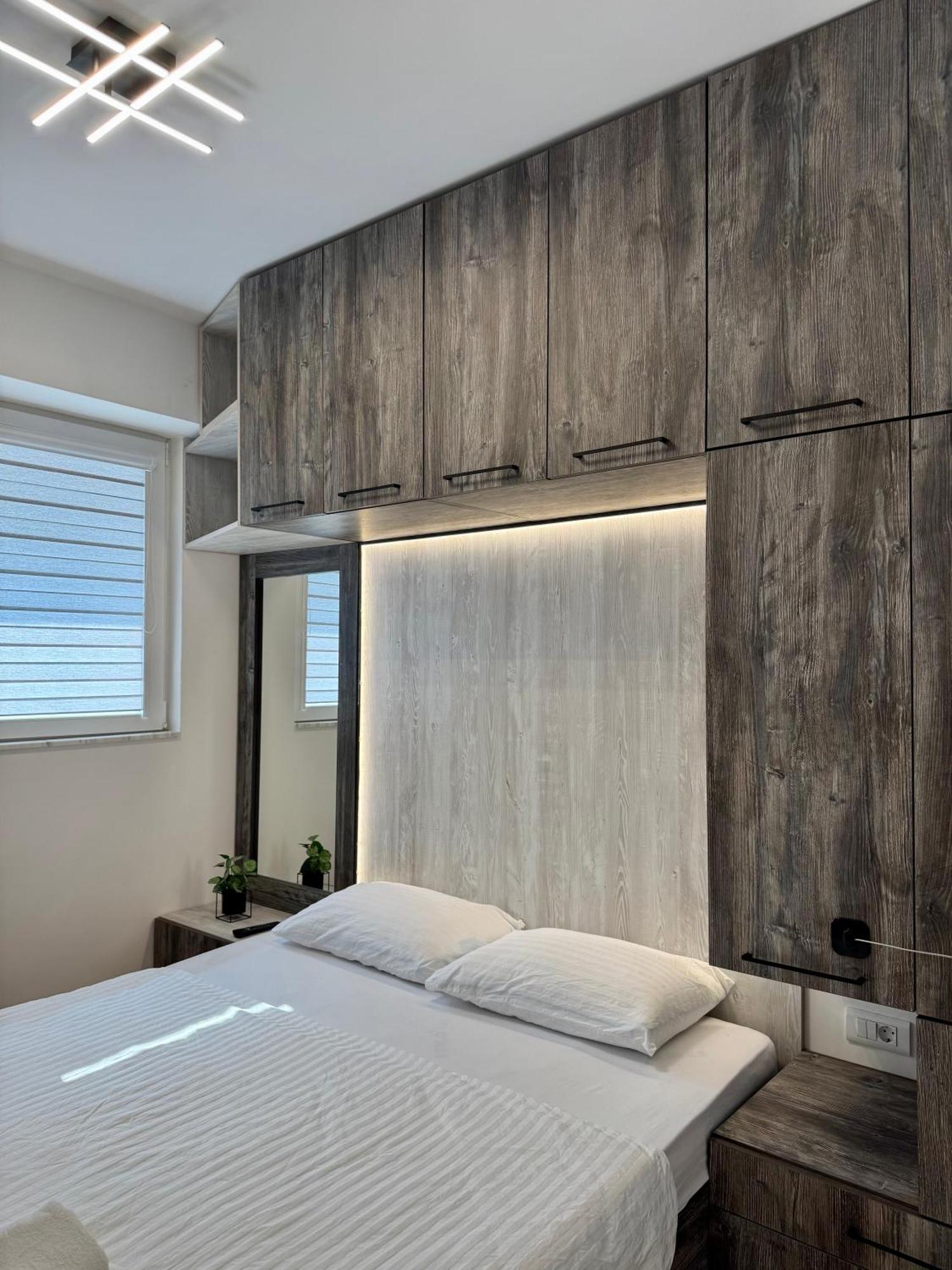 Downtown Riverside Apartments Σκόπια Εξωτερικό φωτογραφία