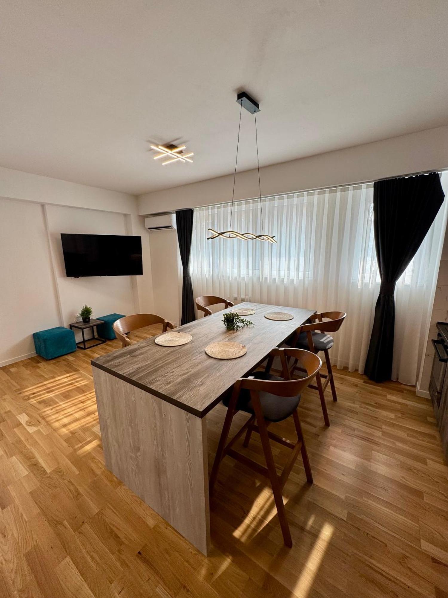 Downtown Riverside Apartments Σκόπια Εξωτερικό φωτογραφία